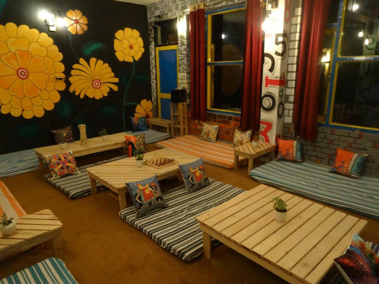 La Vaca India Mcleodganj Hostel McLeod Ganj Ngoại thất bức ảnh