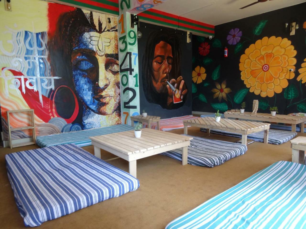 La Vaca India Mcleodganj Hostel McLeod Ganj Ngoại thất bức ảnh